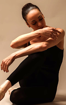 portrait Karen ISRAEL